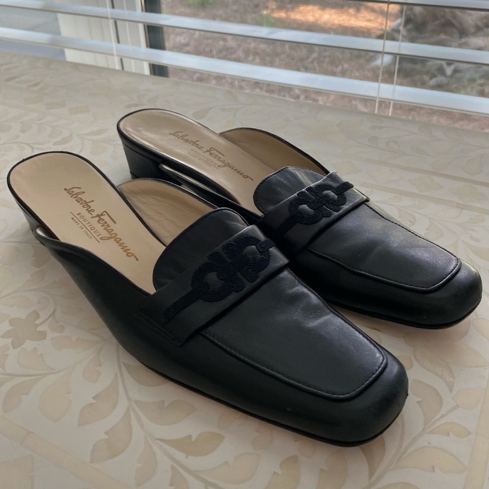 salvatore ferragamo embroidered mules